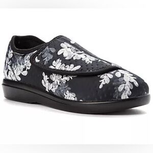 Propet 7XX (4E) Womens Adjustable Slip-On Cush 'N Foot Black Floral Velcro Slide